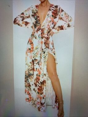 Pretty Little Thing Floral Faux Wrap Maxi Dress Plunge High Slit Long Sleeves